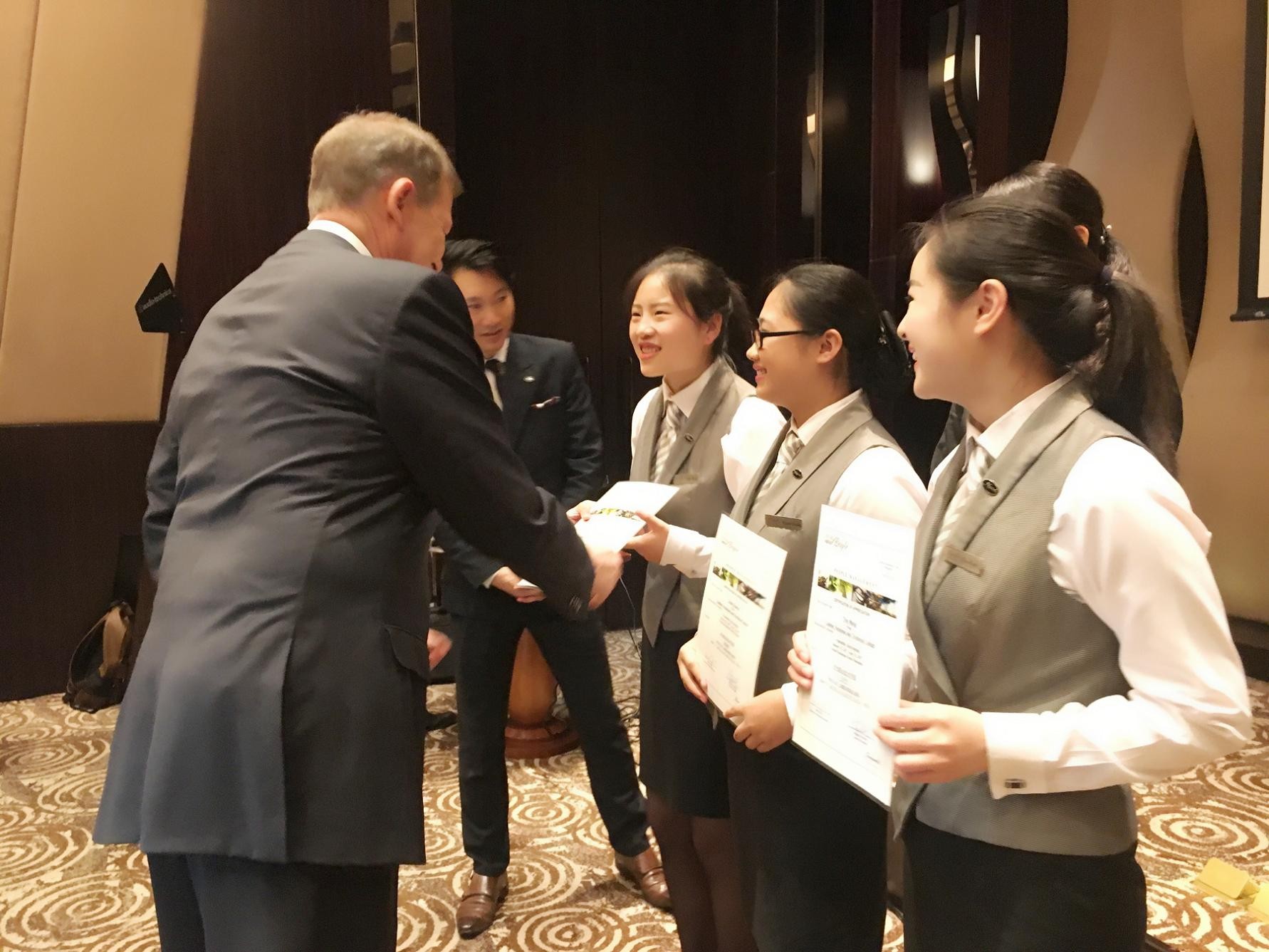 北京中瑞酒店管理學院 培養(yǎng)卓越酒店管理人才的搖籃